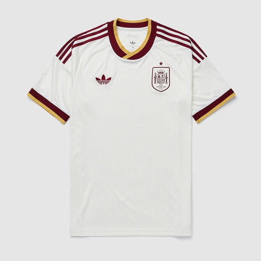 Spain 25/26 kit